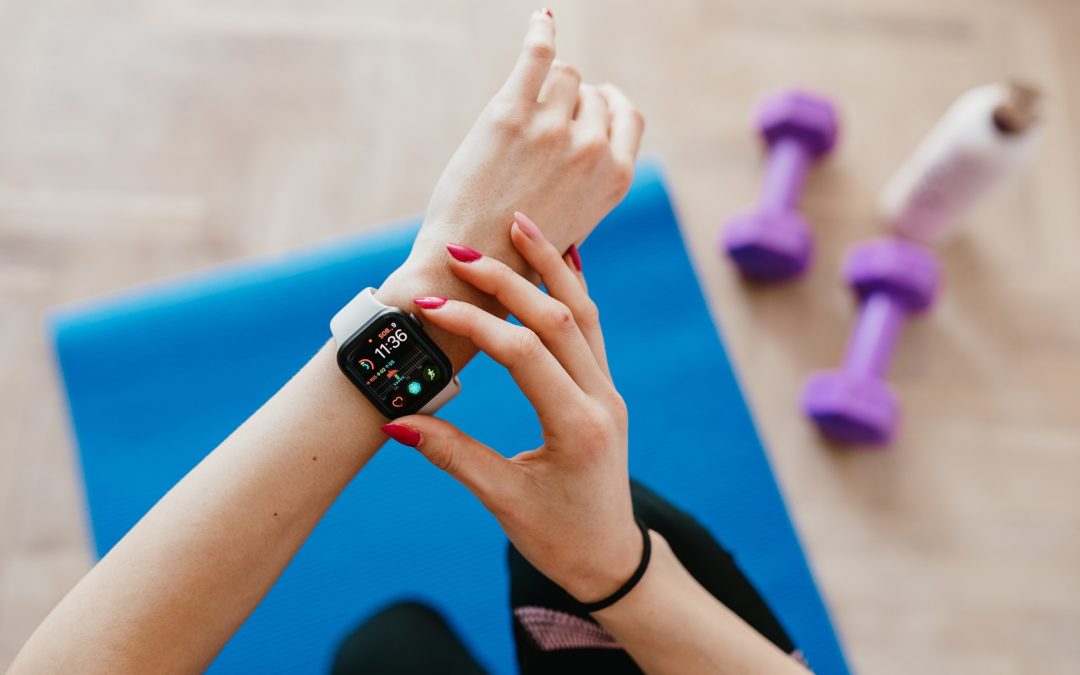 7 Best Fitness Trackers That Track Your Fitness Goals So You Don't Have
